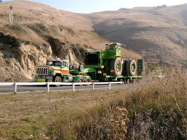 Machinery & Heavy Plant